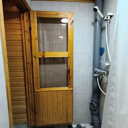 Holiday home Metsaepirtti 4