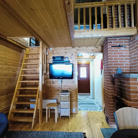 Holiday home Metsaepirtti 4 Syote